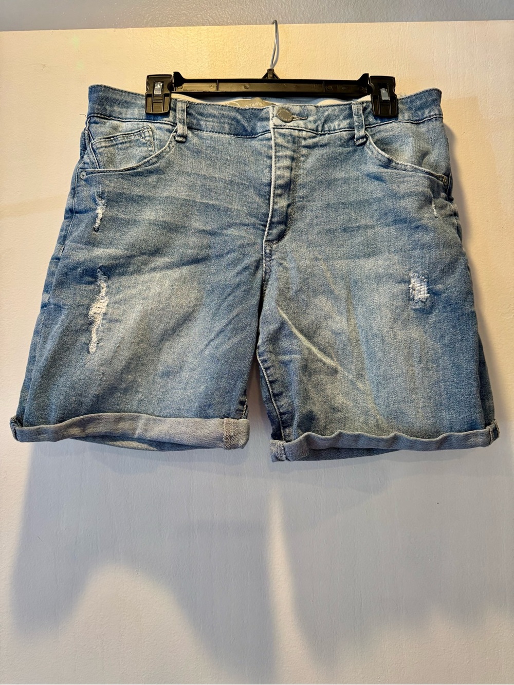 Wit & Wisdom Light Blue Distressed Roll-Cuff Jean Shorts